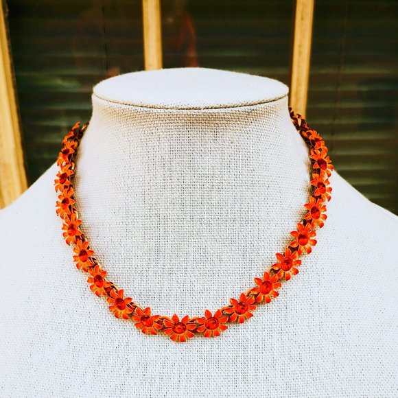 Vintage Flower Scoop Link Necklace 18" Orange Enamel Rhinestone Centers - Picture 1 of 8